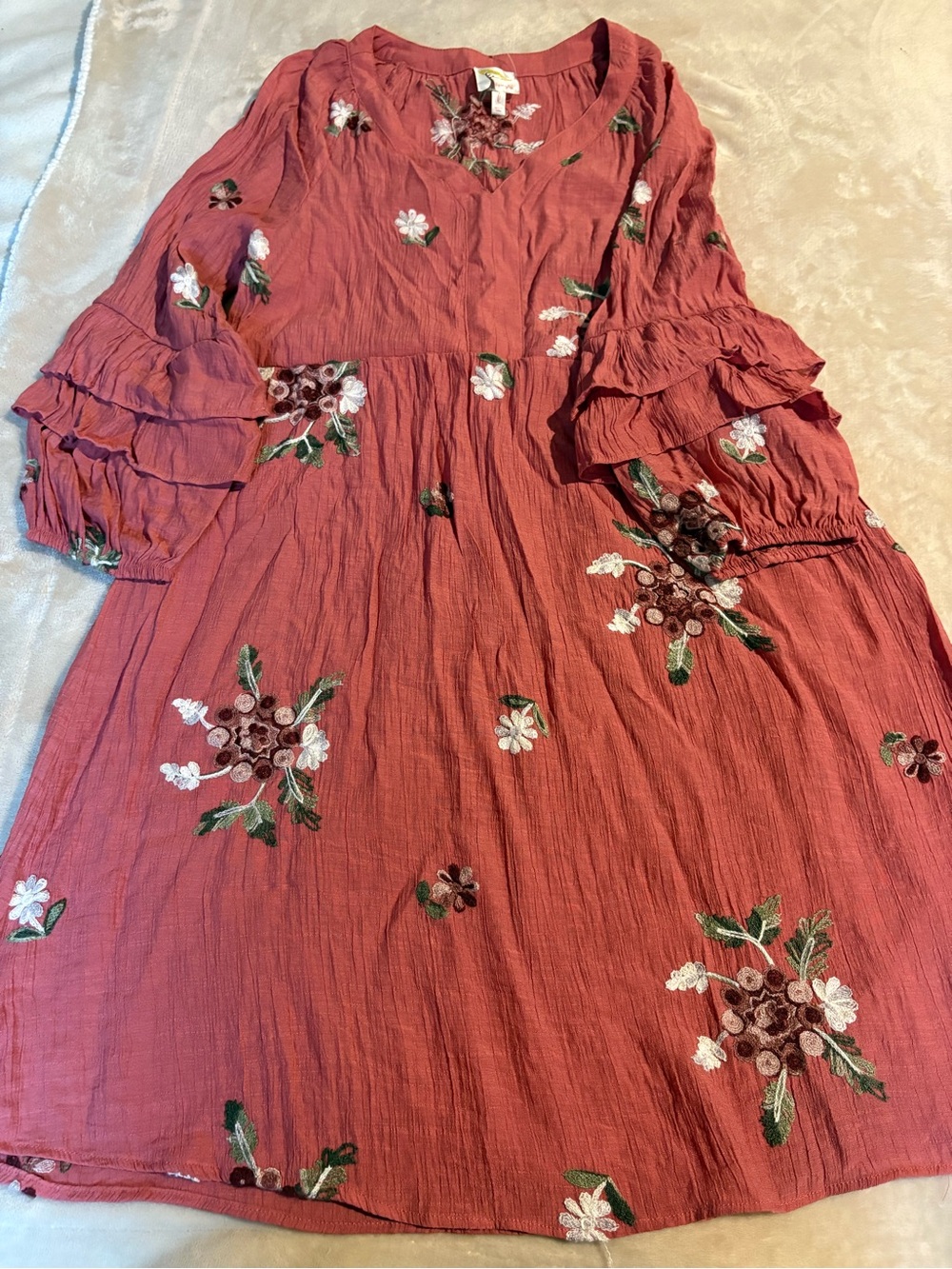 fig and flower Ladies Floral Embroidered Dress - Rose
